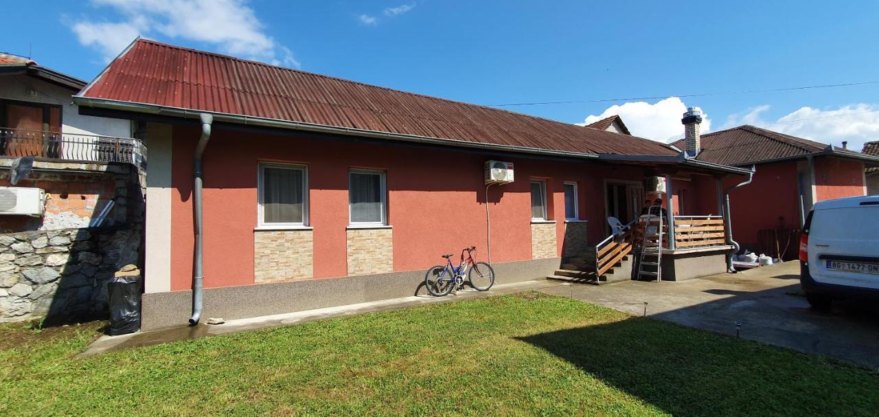 Appartamento Bakina Kuca Golubac Esterno foto