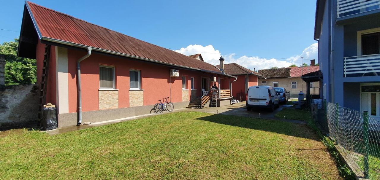 Appartamento Bakina Kuca Golubac Esterno foto