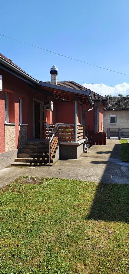 Appartamento Bakina Kuca Golubac Esterno foto