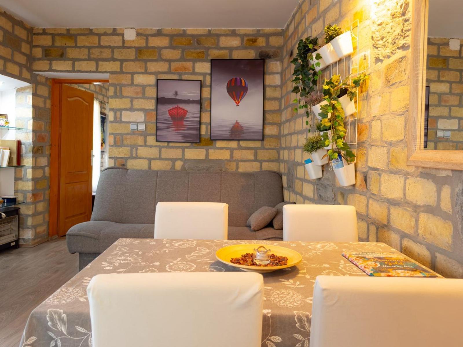 Appartamento Bakina Kuca Golubac Esterno foto